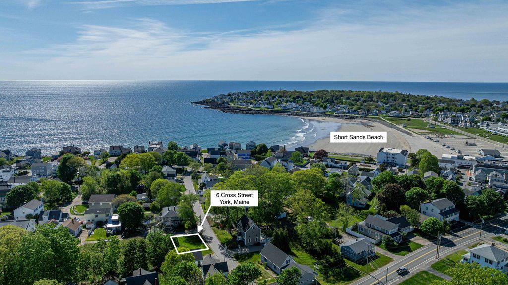 Photo of 6 Cross Street, York, ME 03909 (MLS # 1663578)