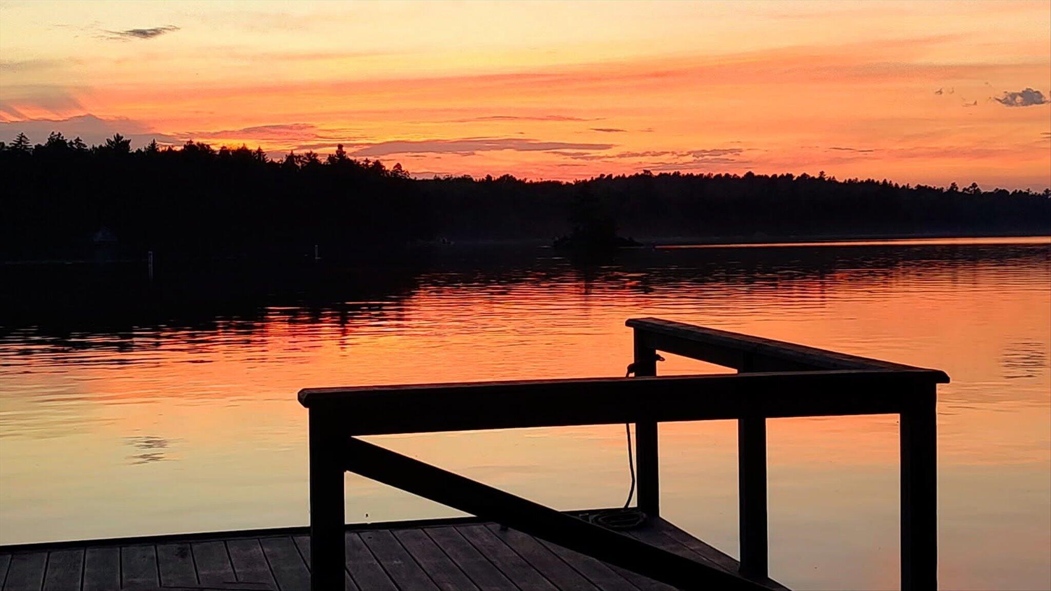 Surry, Maine 04684, United States, 5 Bedrooms Bedrooms, ,2 BathroomsBathrooms,Residential,Active,168258