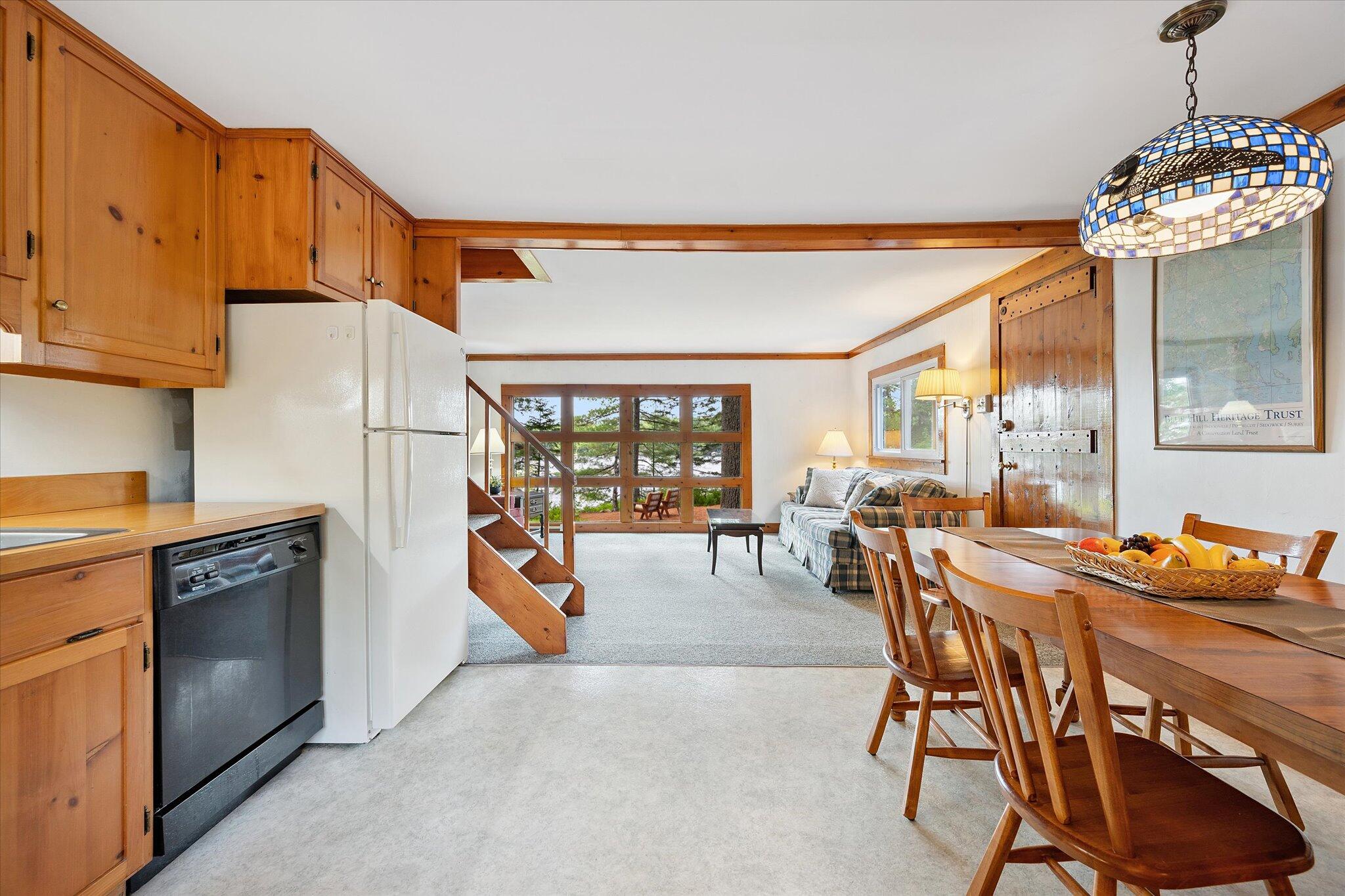 Surry, Maine 04684, United States, 5 Bedrooms Bedrooms, ,2 BathroomsBathrooms,Residential,Active,168258