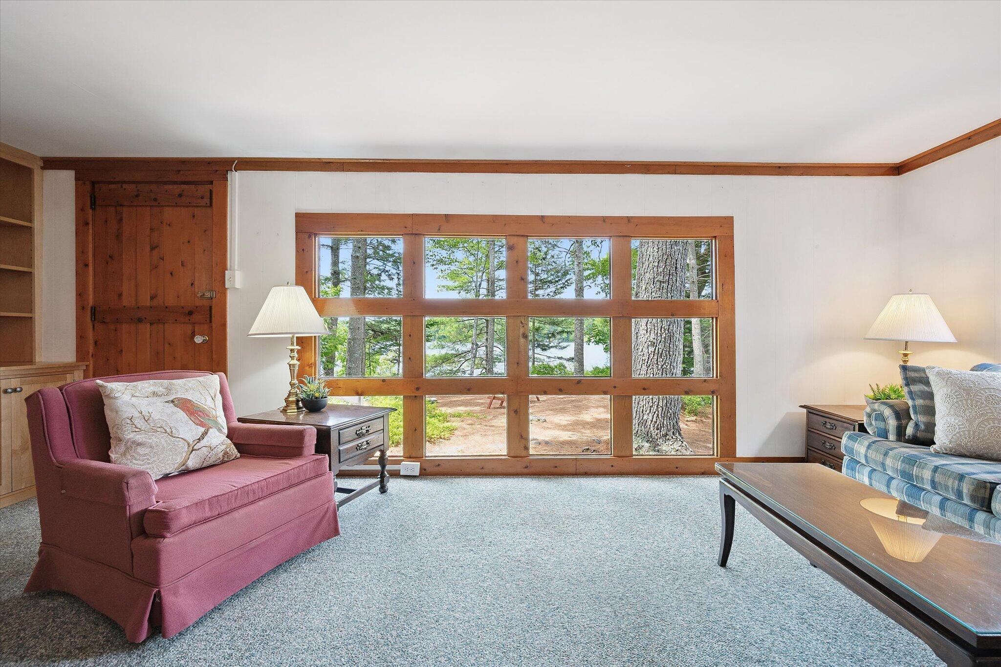 Surry, Maine 04684, United States, 5 Bedrooms Bedrooms, ,2 BathroomsBathrooms,Residential,Active,168258