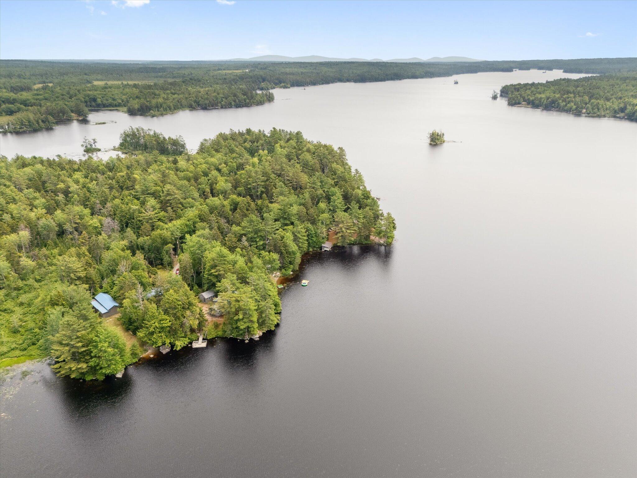 Surry, Maine 04684, United States, 5 Bedrooms Bedrooms, ,2 BathroomsBathrooms,Residential,Active,168258