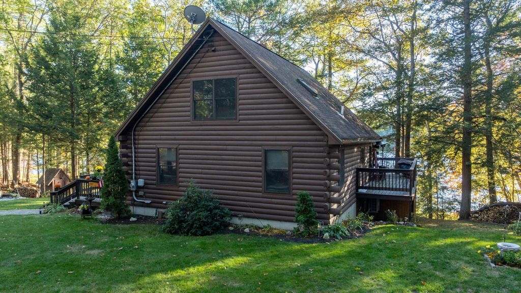 Photo of 70 Hogan Pond Lane, Oxford, ME 04270 (MLS # 1640565)