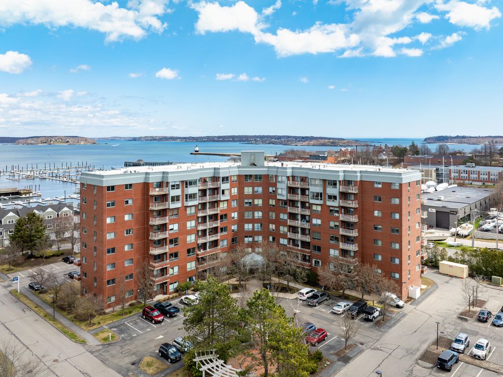Photo of 148 Breakwater Drive #209, South Portland, ME 04106 (MLS # 1655362)