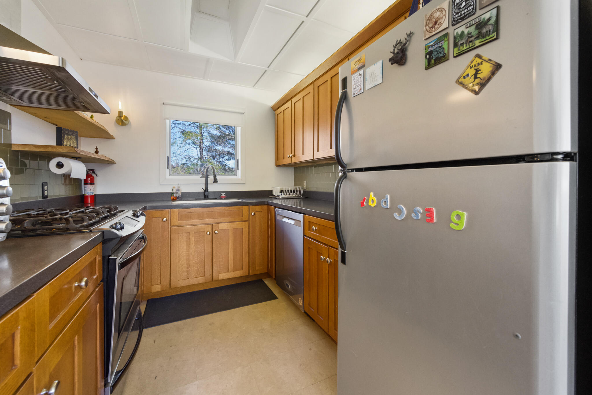 Hampden, Maine 04444, United States, 2 Bedrooms Bedrooms, ,2 BathroomsBathrooms,Residential,Pending,120687