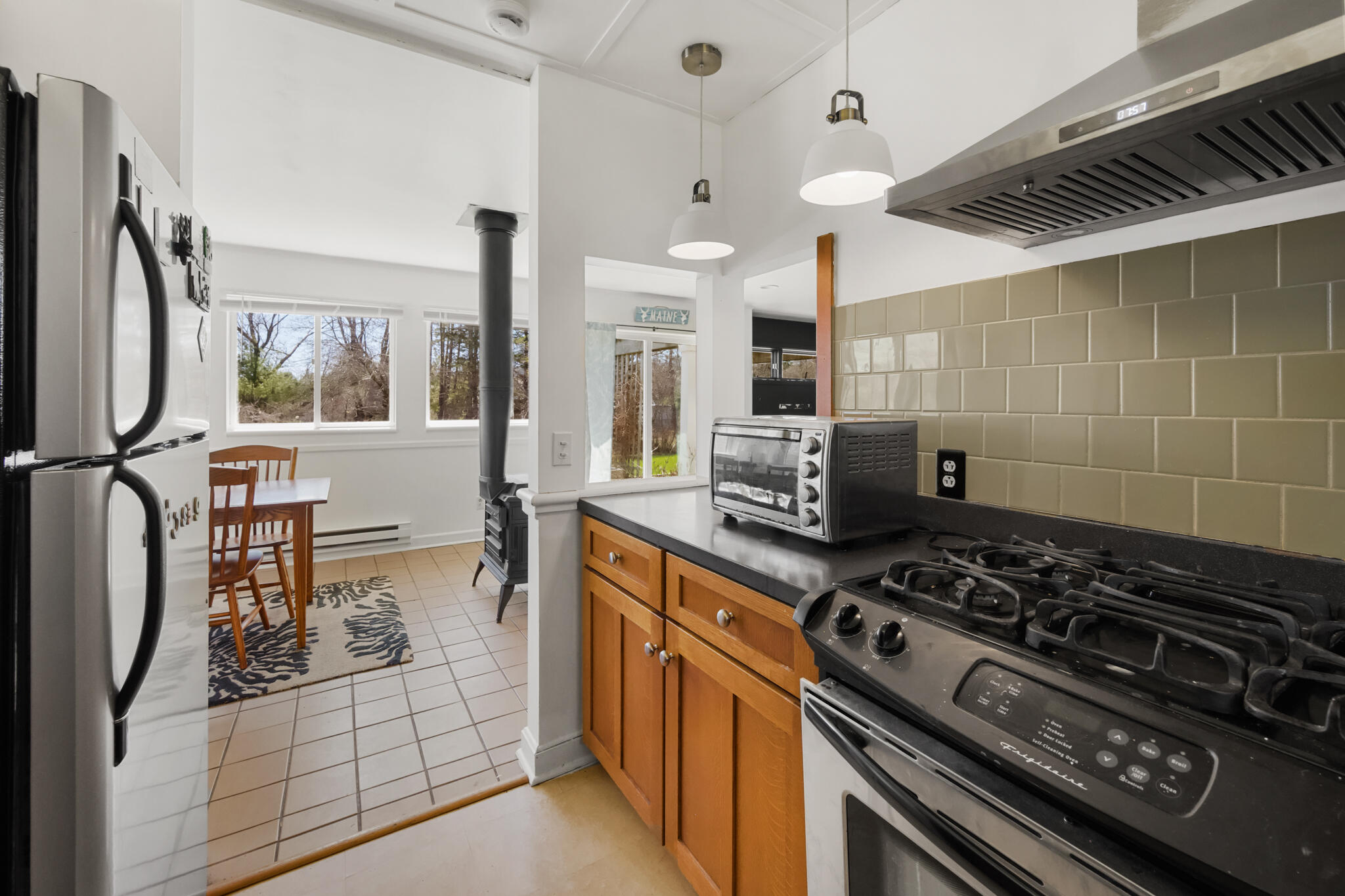 Hampden, Maine 04444, United States, 2 Bedrooms Bedrooms, ,2 BathroomsBathrooms,Residential,Pending,120687