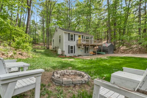 Photo of 88 Ridgeway Circle, Waterboro, ME 04061 (MLS # 1663497)