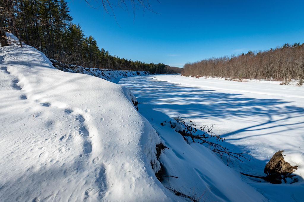 Photo of 957 Lovell Road, Fryeburg, ME 04037 (MLS # 1652728)