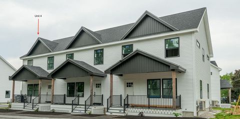 Photo of 7 Parsonage Road #4, North Yarmouth, ME 04097 (MLS # 1653171)