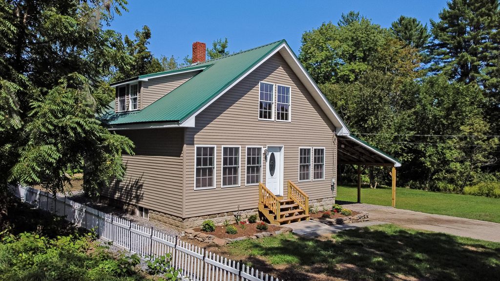 Photo of 10 Morrill Street, Buckfield, ME 04220 (MLS # 1571118)