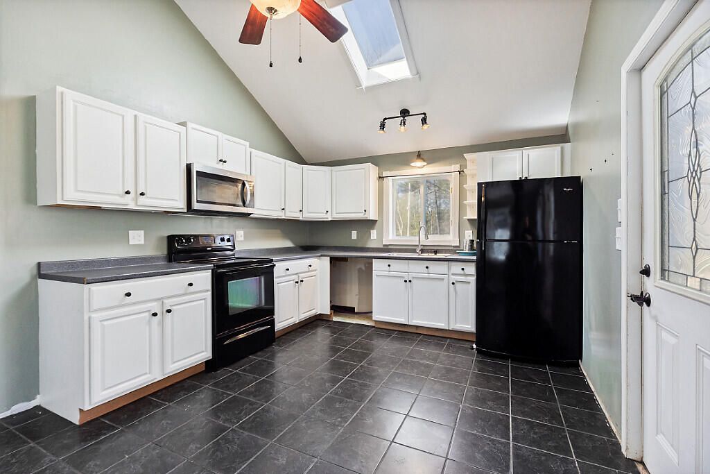 Photo of 24 Indian Drive, Woolwich, ME 04579 (MLS # 1660449)
