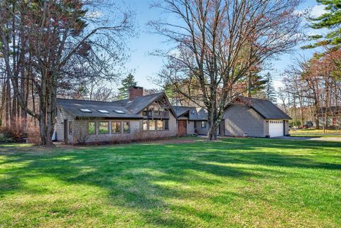 Photo of 18 Brookside Drive, Standish, ME 04084 (MLS # 1660017)