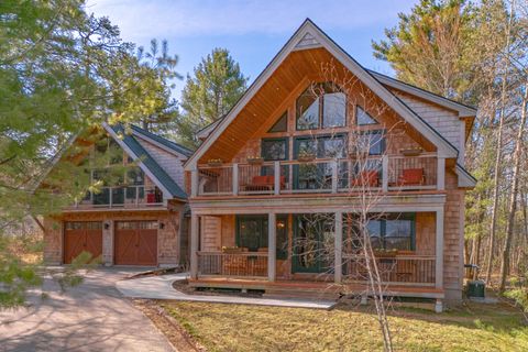 Photo of 31 Dorothy Drive, Standish, ME 04084 (MLS # 1620537)