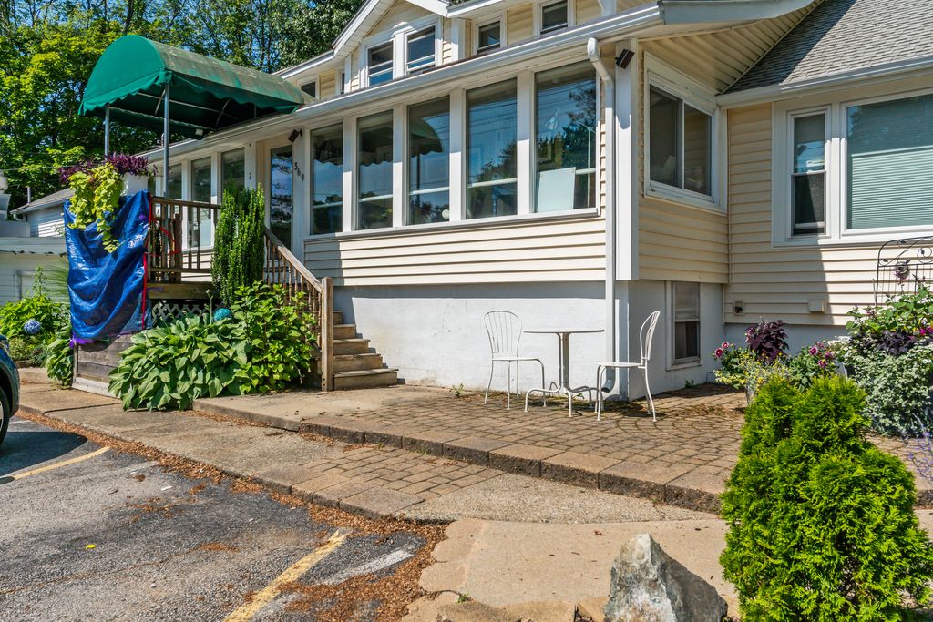 Photo of 369 Main Street #2, Ogunquit, ME 03907 (MLS # 1660314)