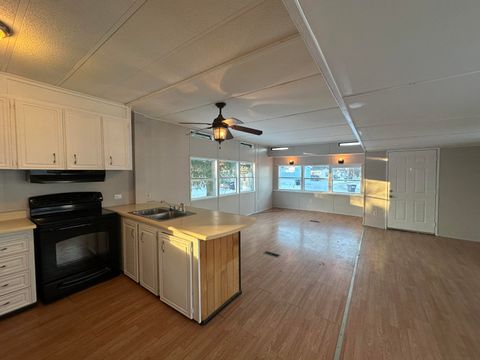 MLS: 1617933