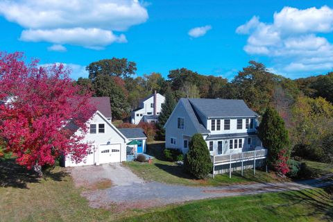 Photo of 693 Wiscasset Road, Boothbay, ME 04537 (MLS # 1641988) Photo of 693 Wiscasset Road, Boothbay, ME 04537 (MLS # 1641988)
