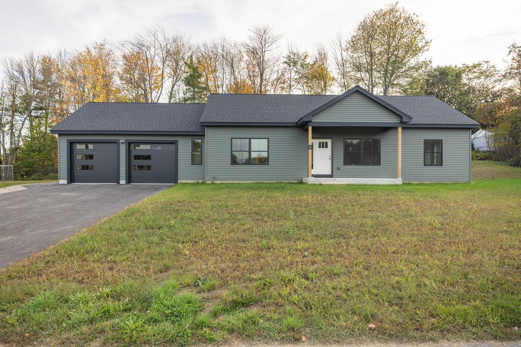 Photo of 6 Denise Street, Lewiston, ME 04240 (MLS # 1637860)