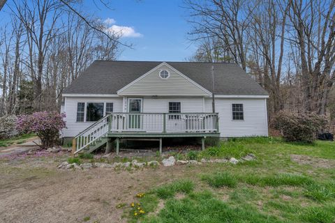 Photo of 270 Hebron Road, Paris, ME 04281 (MLS # 1663433)
