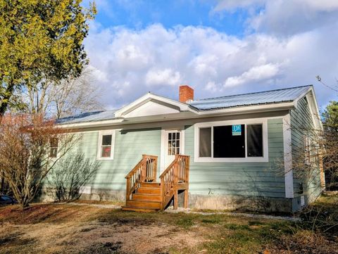 Photo of 158 Howe Hill Road, Greenwood, ME 04255 (MLS # 1654419)