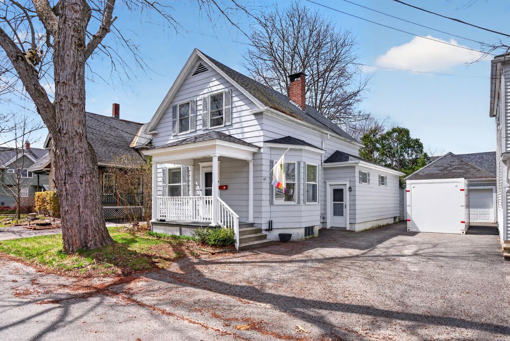 Photo of 5 Newman Street, Lewiston, ME 04240 (MLS # 1659008)