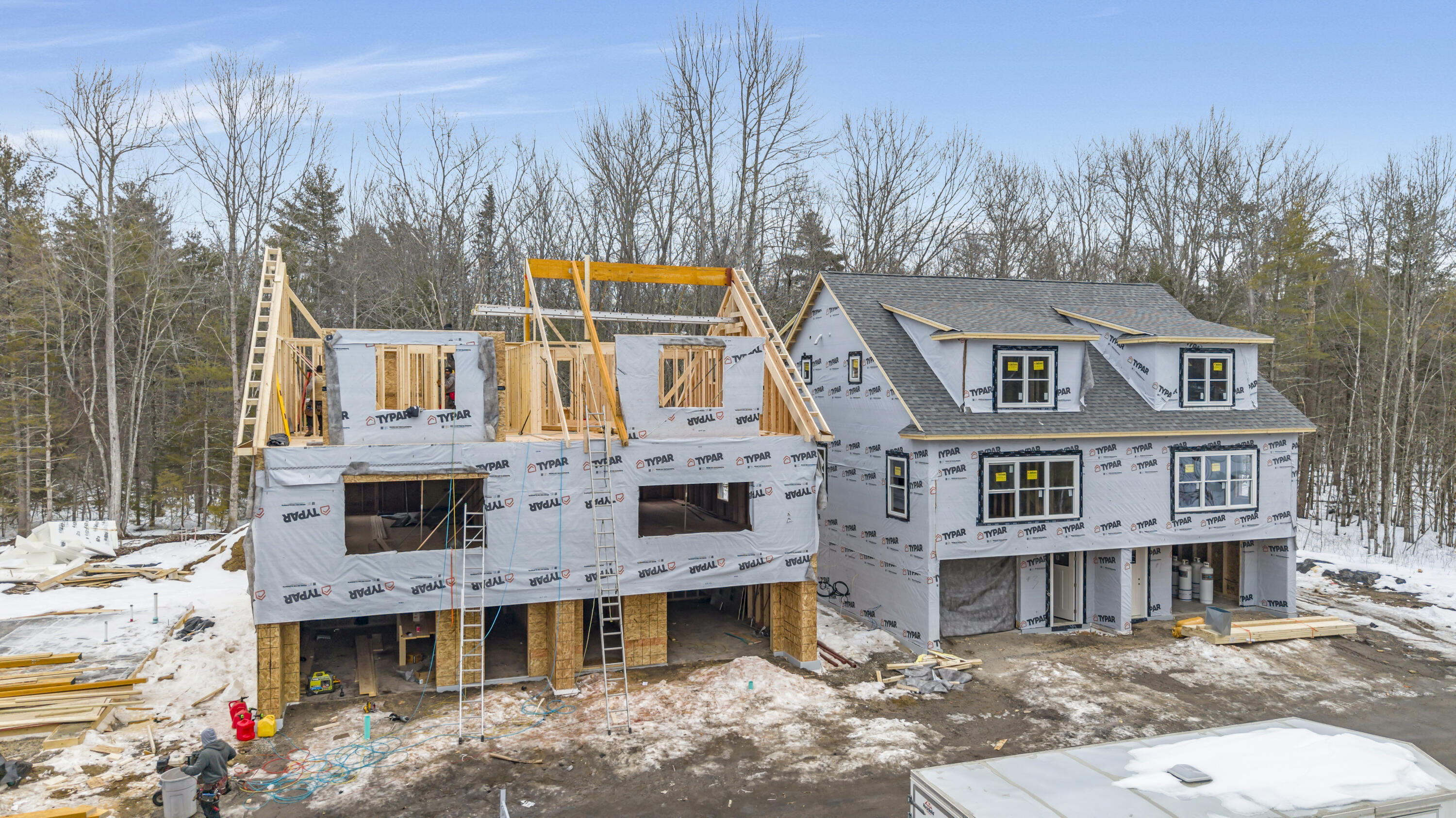 8 Creekside Court 9