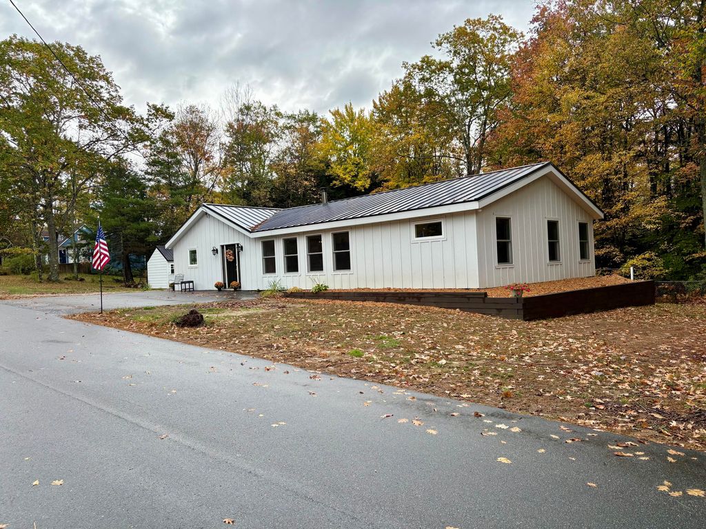 Photo of 89 Hall Hill Road, Dixfield, ME 04224 (MLS # 1640384)