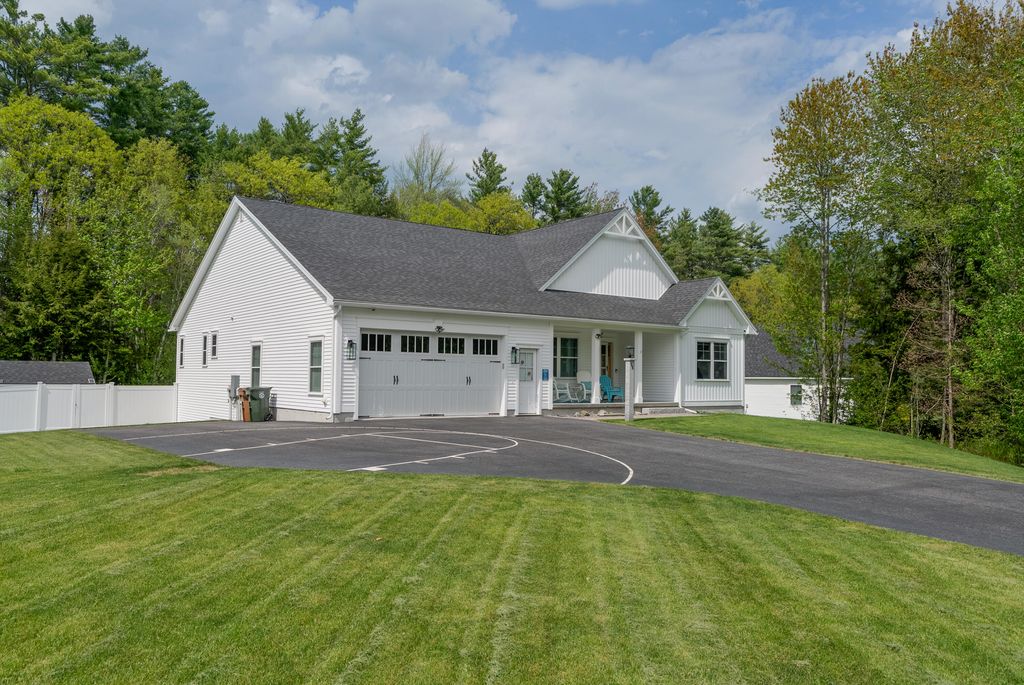 Photo of 56 Ocean Greens Drive, Saco, ME 04072 (MLS # 1663616)