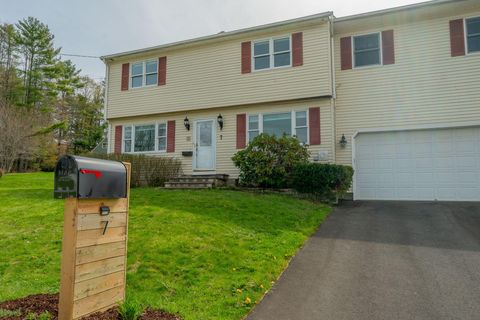 Photo of 7 Sandy Street, Lewiston, ME 04240 (MLS # 1661768)