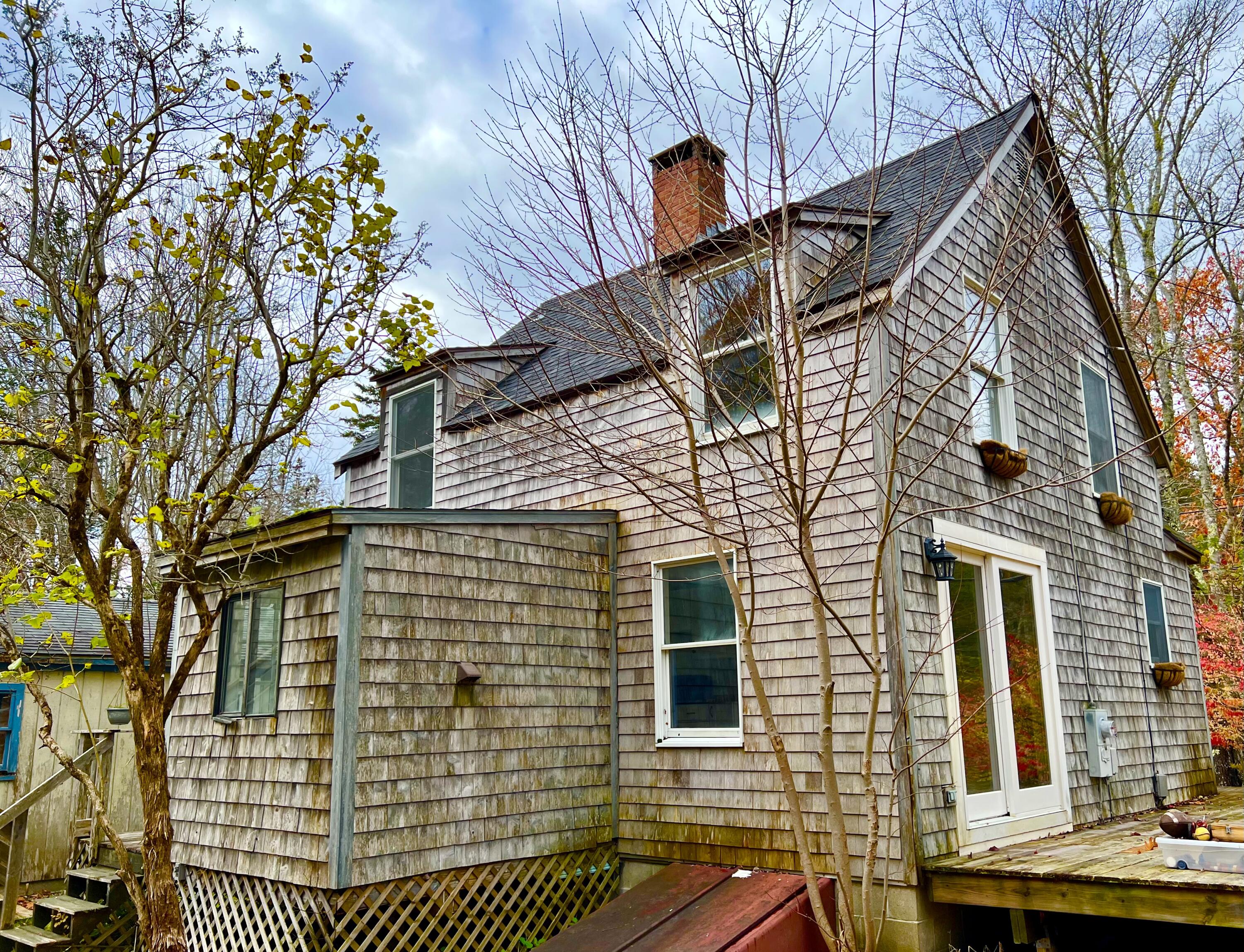 38 Indian Point Road