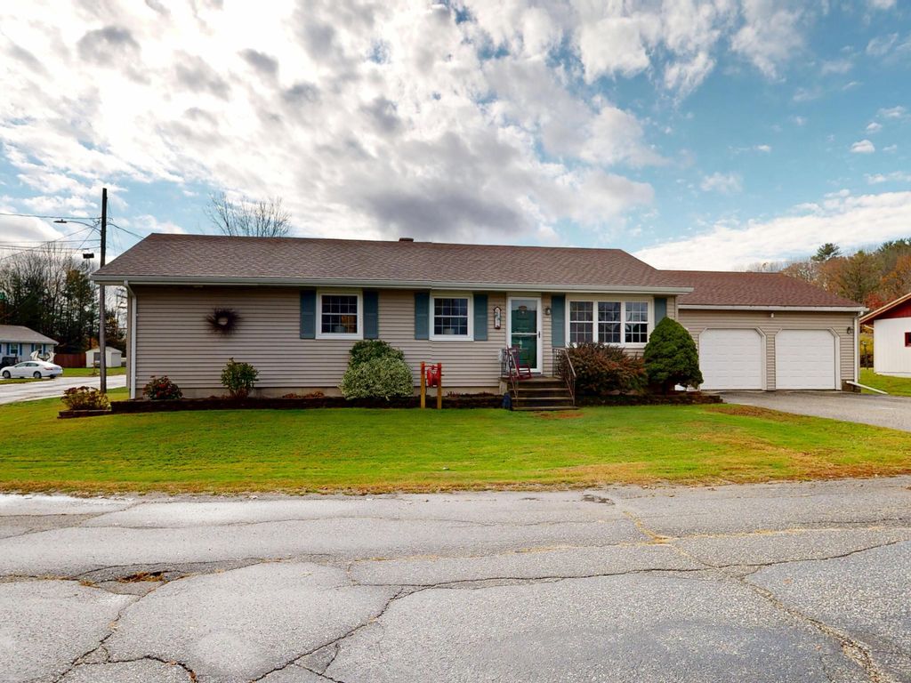 Photo of 49 Rachel Boulevard, Lewiston, ME 04240 (MLS # 1641707)