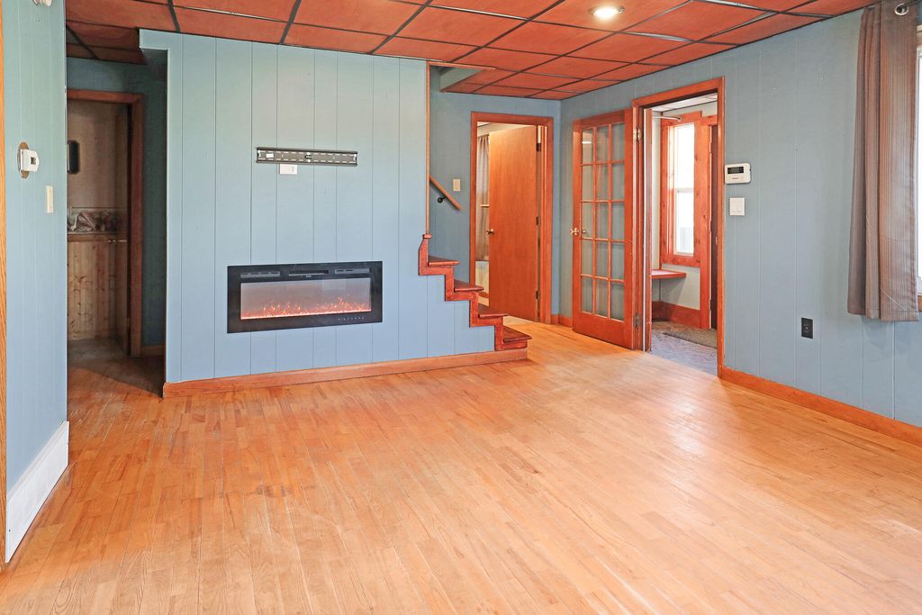 Photo of 22 Howard Street, Mexico, ME 04257 (MLS # 1577195)