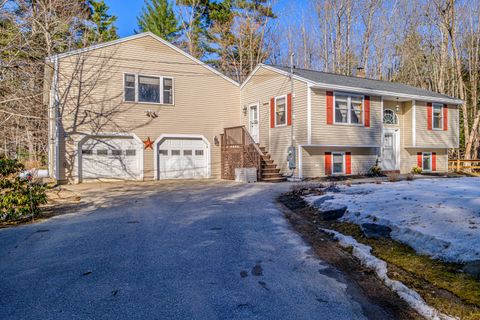 Photo of 1 Roosevelt Trail, Standish, ME 04084 (MLS # 1655723)