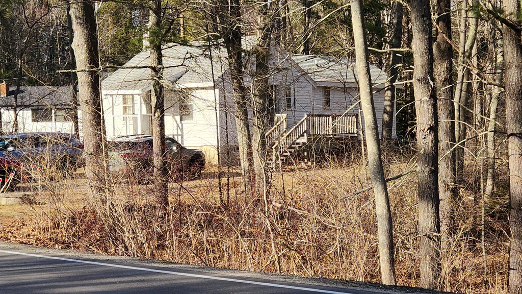 Photo of 199 Sinnott Road, Arundel, ME 04046 (MLS # 1657516)