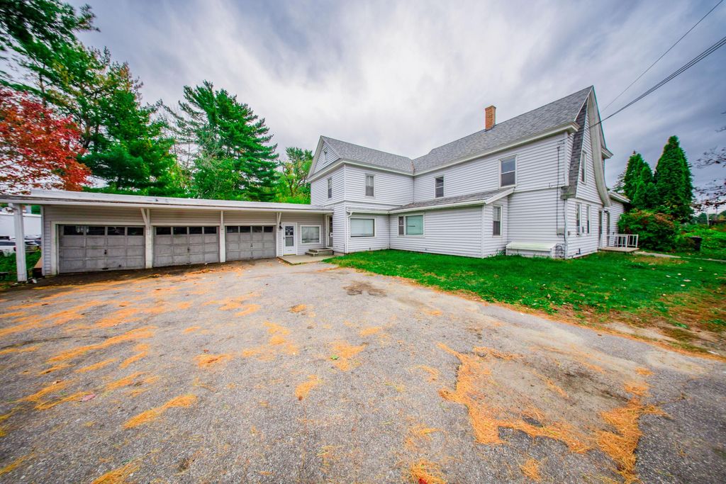 Photo of 749 Portland Road, Saco, ME 04072 (MLS # 1641003)