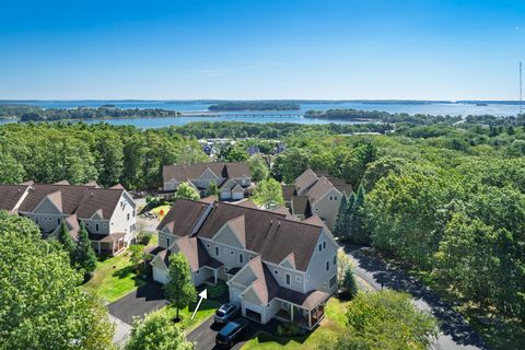 Photo of 11 Osprey Terrace #11, Portland, ME 04103 (MLS # 1635777) Photo of 11 Osprey Terrace #11, Portland, ME 04103 (MLS # 1635777)