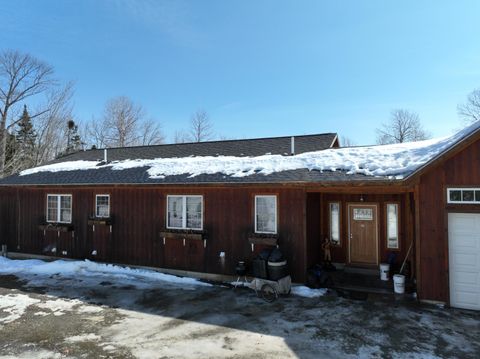 MLS: 1615677