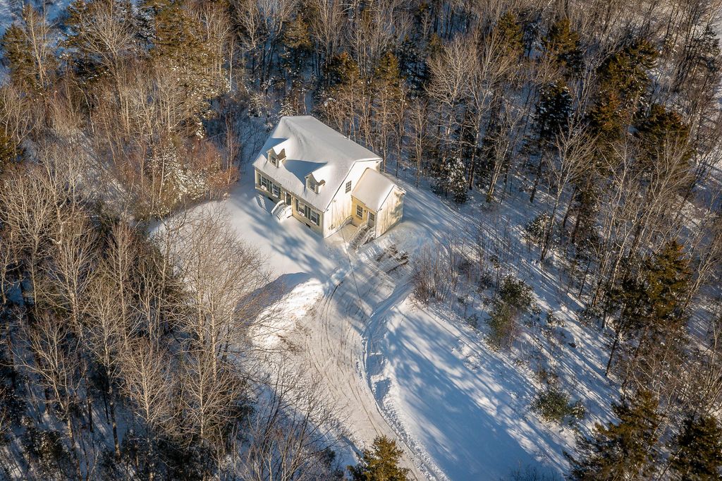 Photo of 527 Rockland Street, Rockport, ME 04856 (MLS # 1650334)