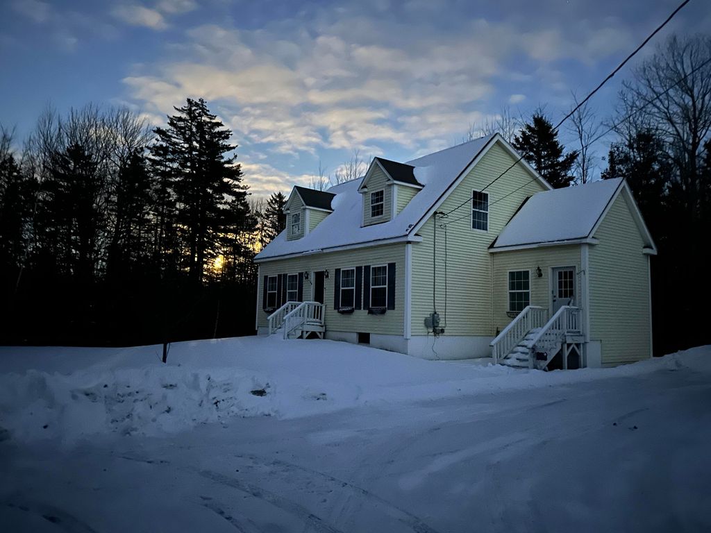 Photo of 527 Rockland Street, Rockport, ME 04856 (MLS # 1650334)