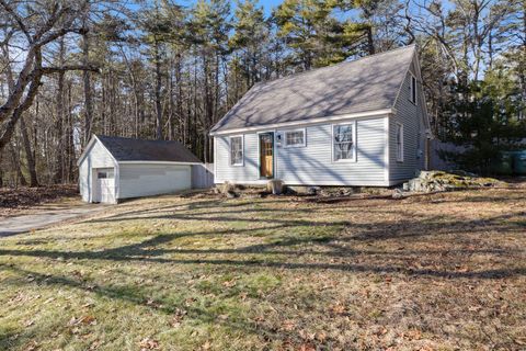 Photo of 107 Brave Boat Harbor Road, Kittery, ME 03905 (MLS # 1649300)