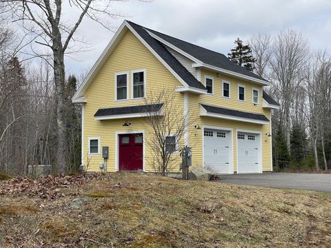 Photo of 36 Ledgewood Drive, Saint George, ME 04860 (MLS # 1659369)