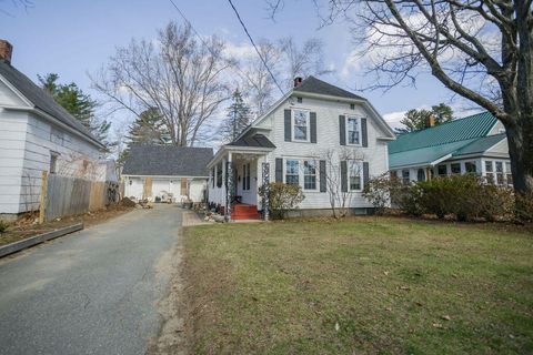 Photo of 140 Maple Avenue, Farmington, ME 04938 (MLS # 1658782)