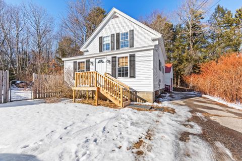 Photo of 17 Deering Neighborhood Road, Sanford, ME 04083 (MLS # 1649373)