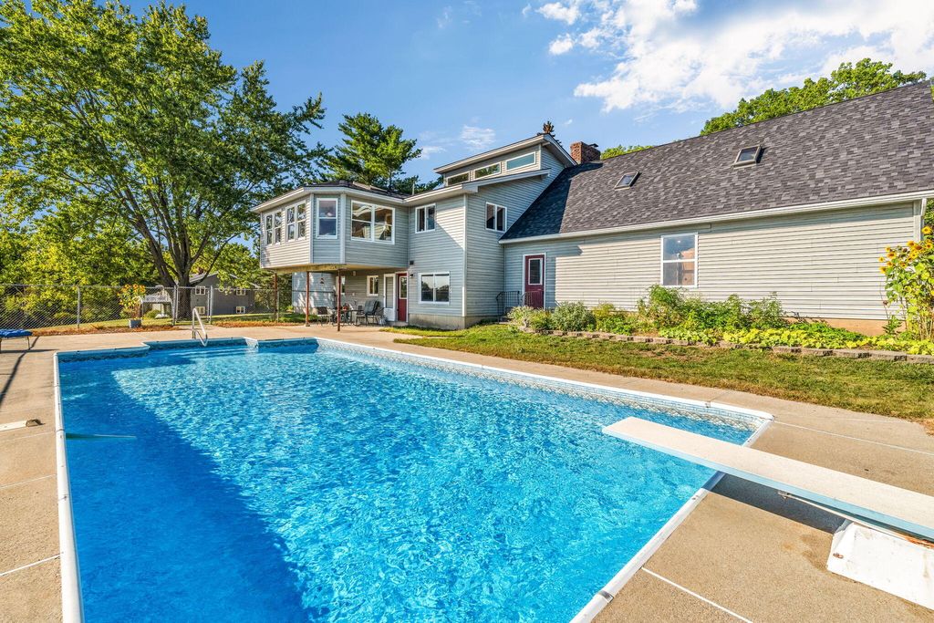 Photo of 232 Dyer Road, Lewiston, ME 04240 (MLS # 1638051)