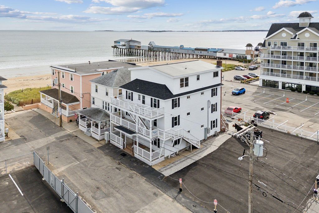 Photo of 5 Kinney Avenue #204, Old Orchard Beach, ME 04064 (MLS # 1640467)