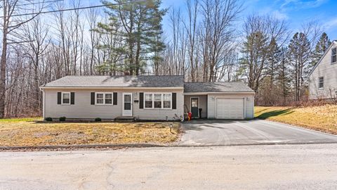 23 Reginald Street Auburn ME 04210