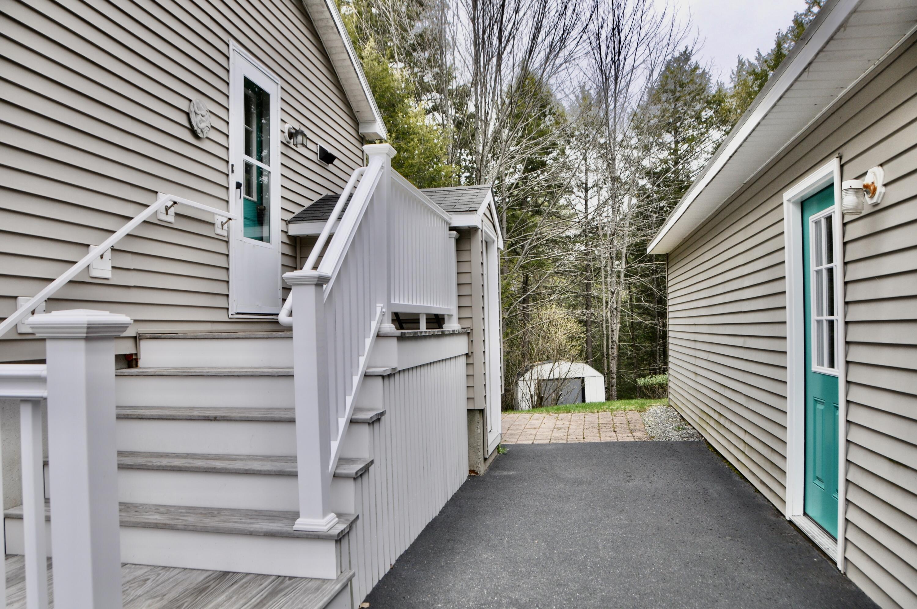345 Woodville Road