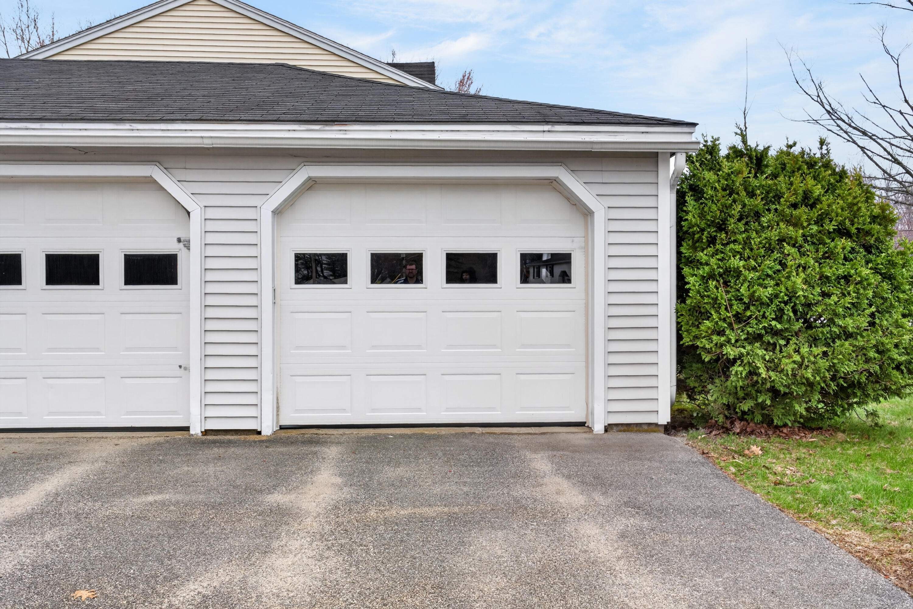 1 Village Green Drive 5