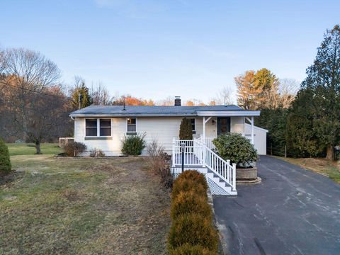 Photo of 299 Haley Road, Kittery, ME 03904 (MLS # 1644672)