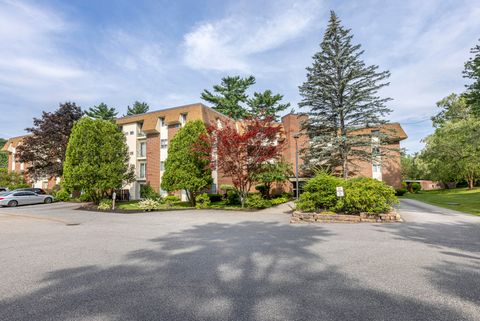 Photo of 751 Main Street #114, South Portland, ME 04106 (MLS # 1654025)