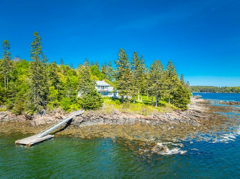 Photo of 250 Davis Point Road, Cushing, ME 04563 (MLS # 1626448)