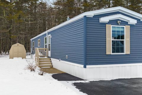 Photo of 20 Elwell Lane, Brunswick, ME 04011 (MLS # 1655414)